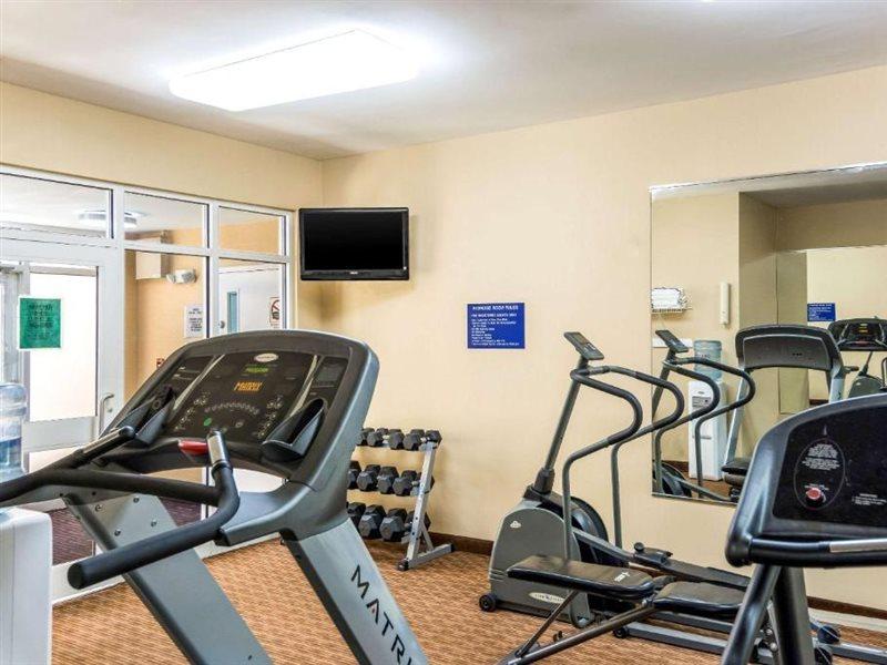 Quality Inn Chester - South Richmond Eksteriør billede