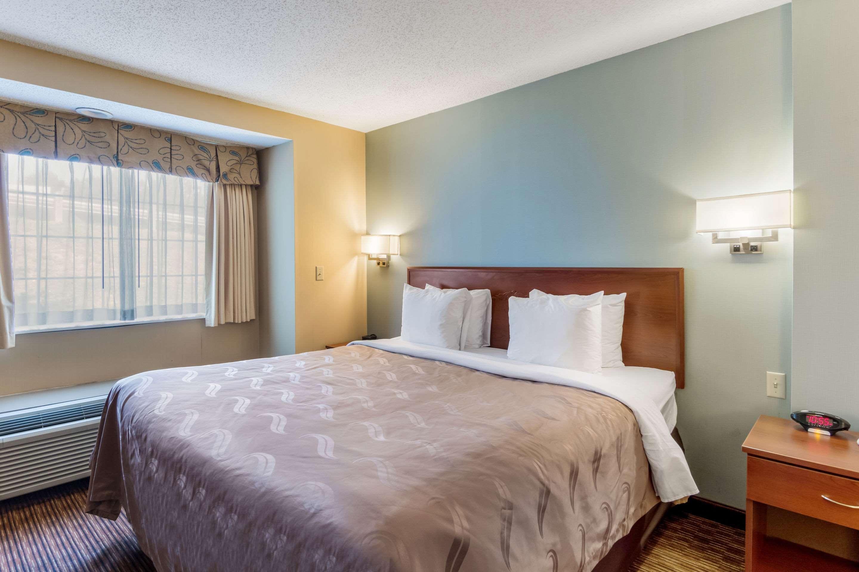 Quality Inn Chester - South Richmond Eksteriør billede
